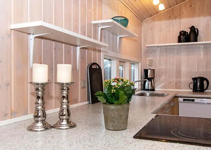 10 Person In Sydals *